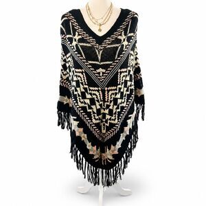 Skies Are Blue Women’s Medium Black Aztec Fringe Poncho Sweater V Neck Boho Cape